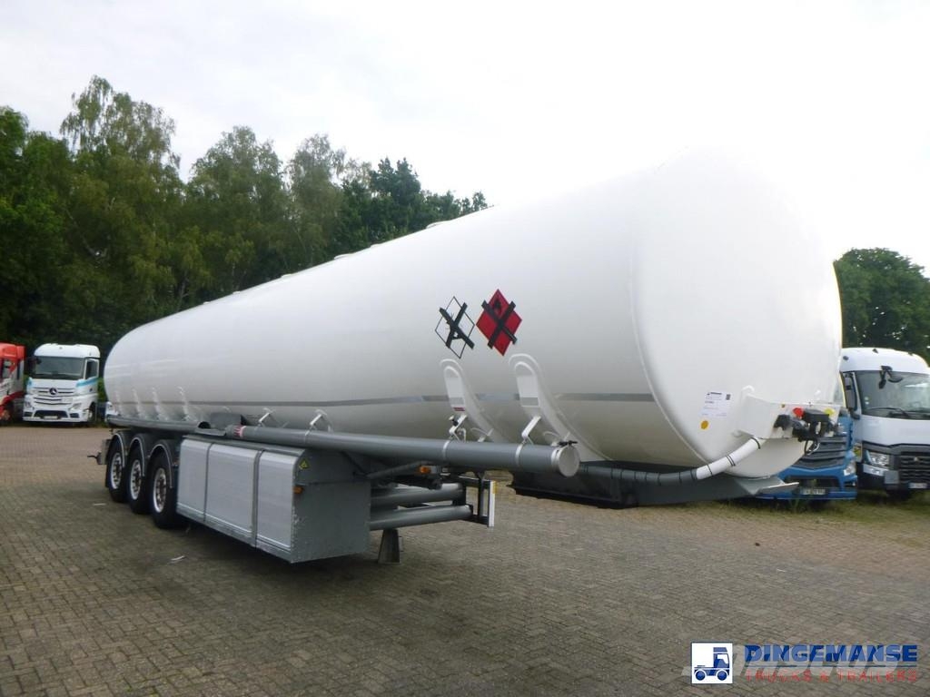 LAG Fuel tank alu 50.3 m3 / 5 comp Tankopleggers