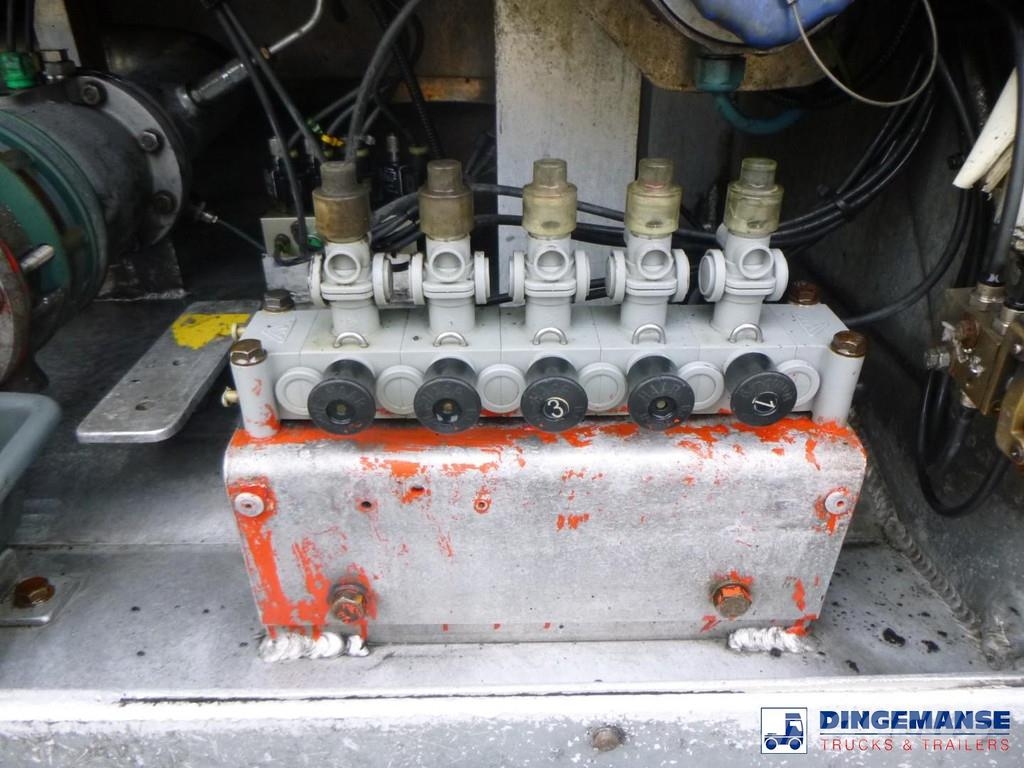 LAG Fuel tank alu 50.3 m3 / 5 comp Tankopleggers