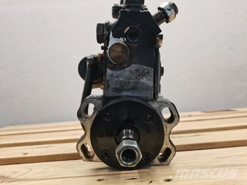Bosch {RSV500 .... 1100A0C925R} injection pump Motori