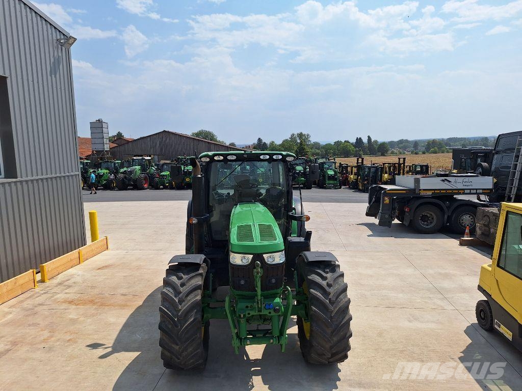 John Deere 6150R Tractoren