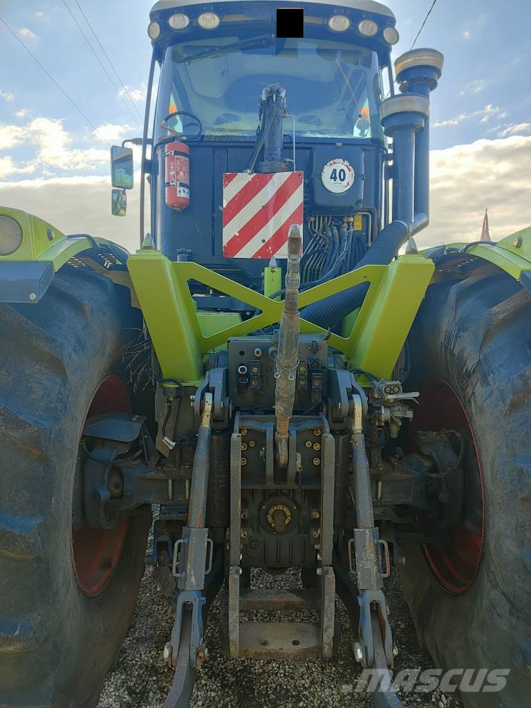 CLAAS Xerion 3300 Trac VC 트랙터