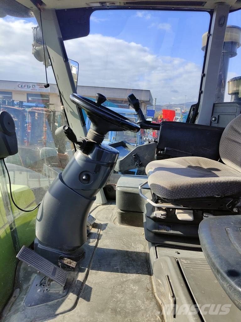 CLAAS Xerion 3300 Trac VC 트랙터