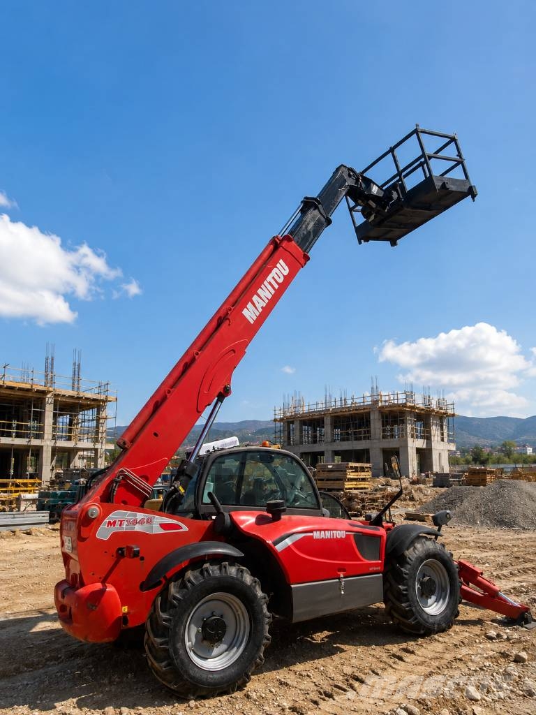 Manitou MT 1440 E-3 / Used Teleskoplader