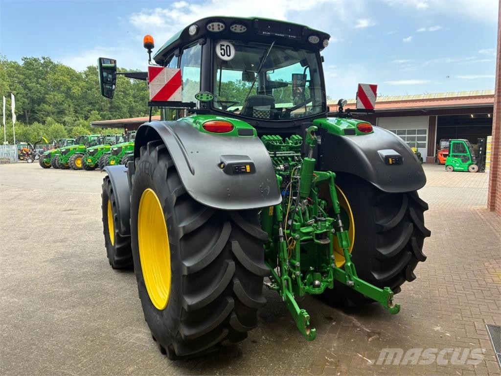 John Deere 6R215 Egyéb mezőgazdasági gépek