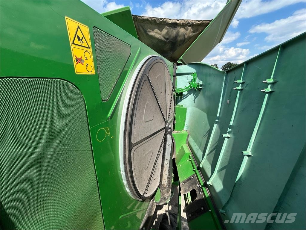 John Deere S780 Biçerdöverler