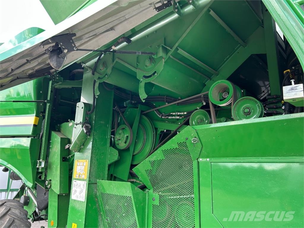 John Deere S780 Biçerdöverler
