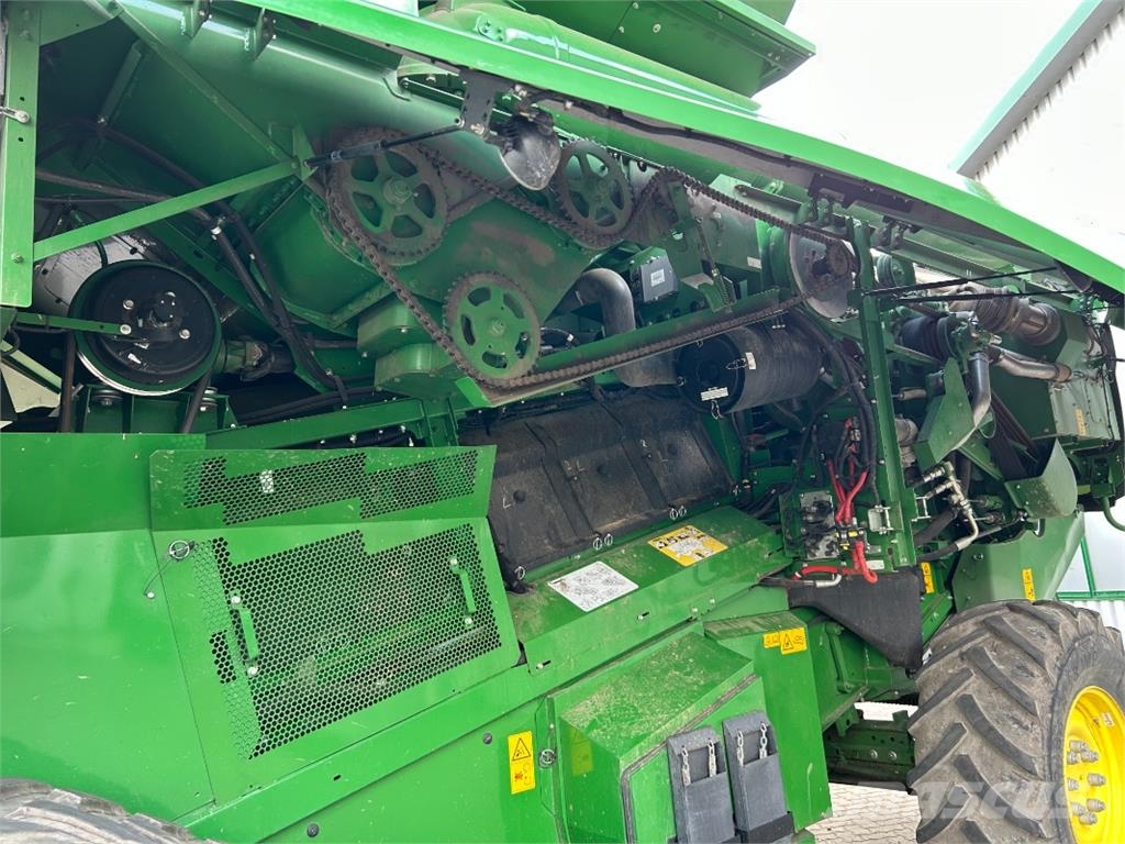 John Deere S780 Biçerdöverler