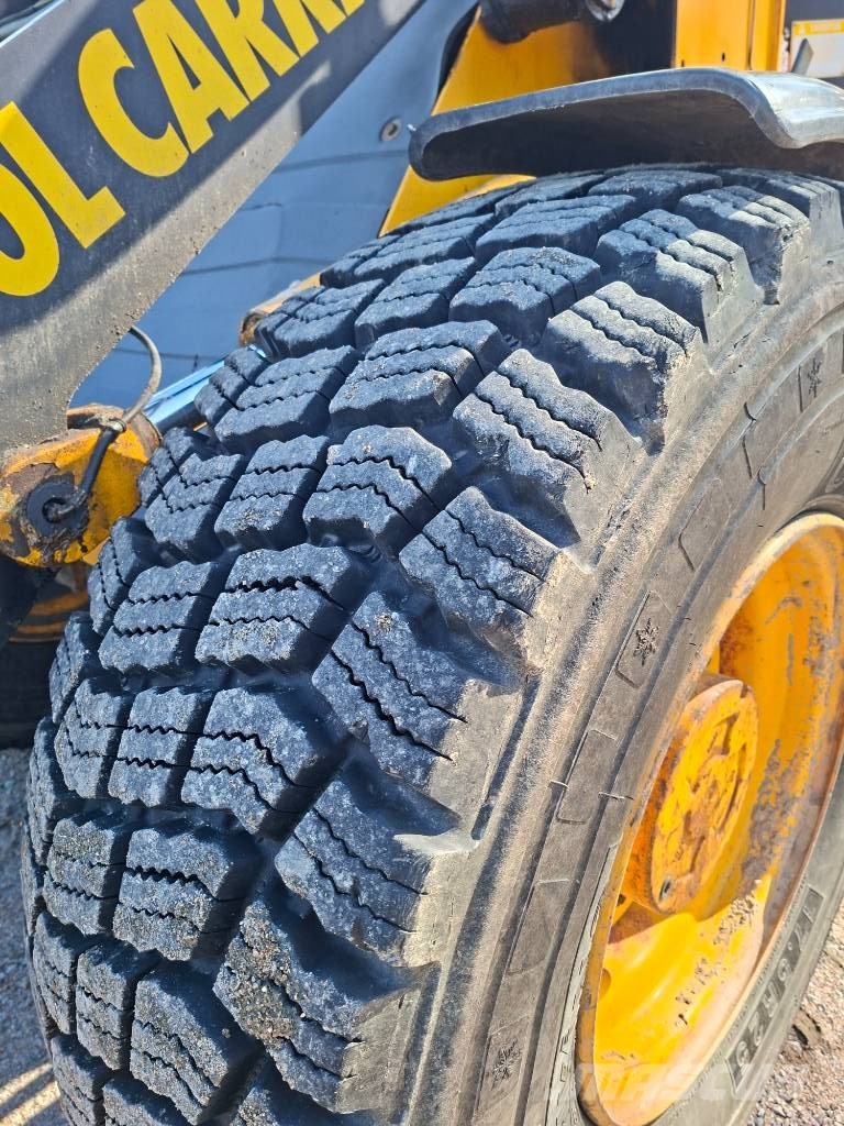 JCB 411 Cargadoras sobre ruedas