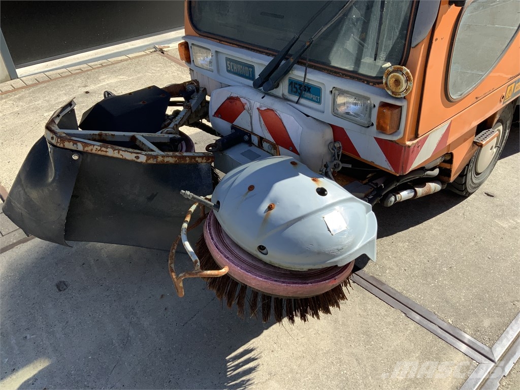 Schmidt SK 153 SX كناسات