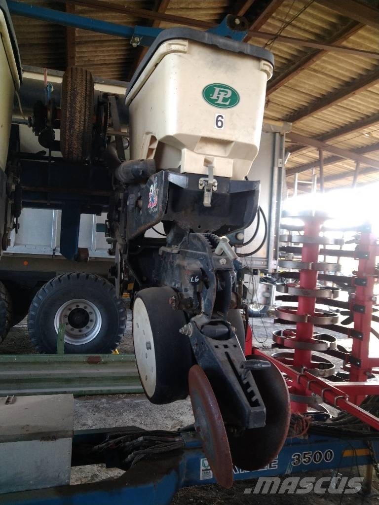 Kinze 3500 Twin Line 6 rows Enkornssåmaskiner