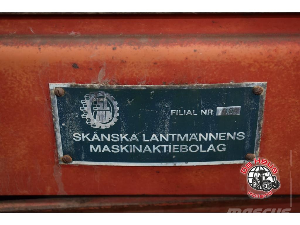Volvo BM350 Traktoriai