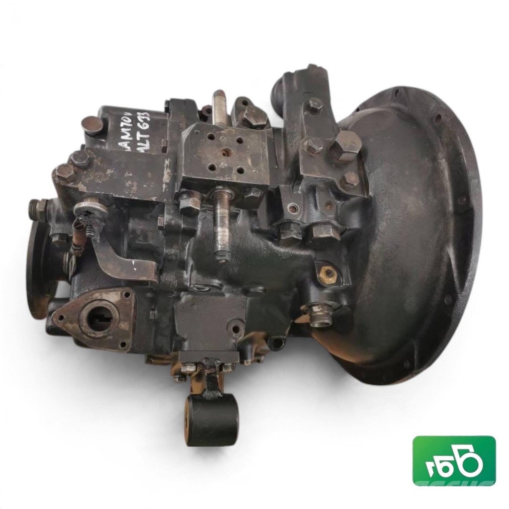 Manitou MLT 633 {COM-T4 2024} Transmission Transmission