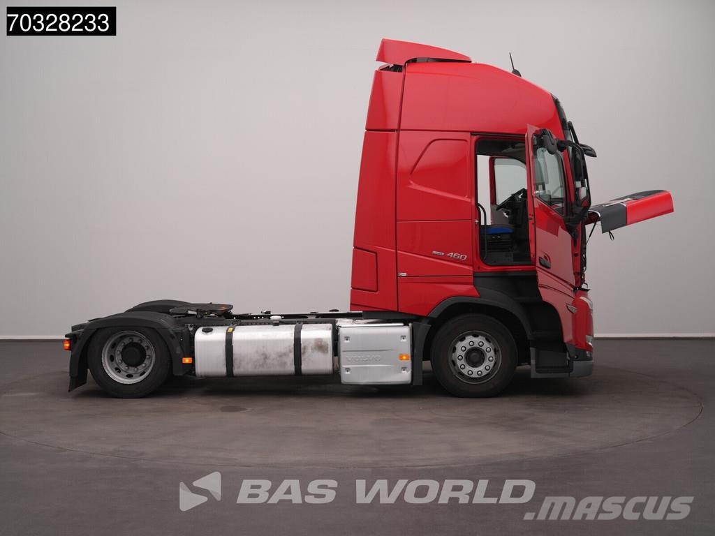 Volvo FH 460 4X2 Mega XL 2x Tanks ACC Navi Tractor Units