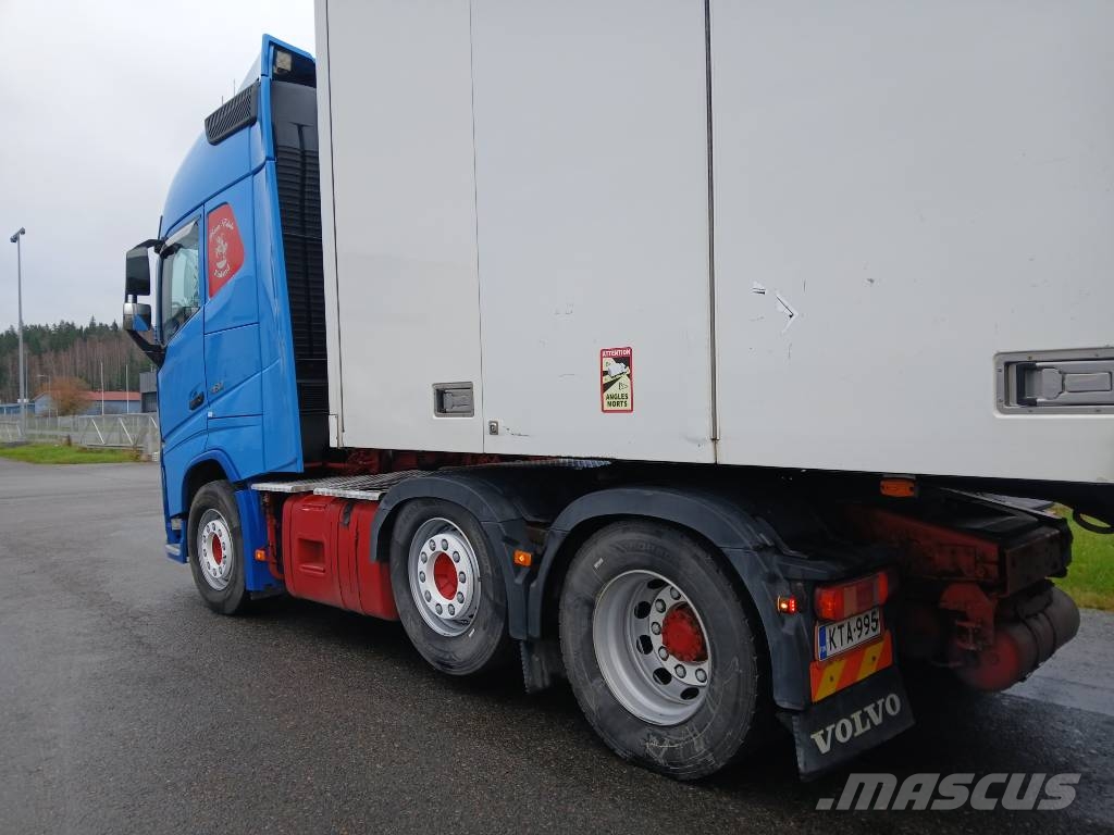 Volvo FH13 väliteli veturi Trekkvogner
