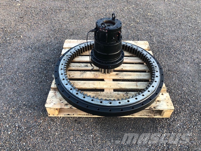 O&K RH 12 SLEWING RING+ SWING GEAR Převodovka