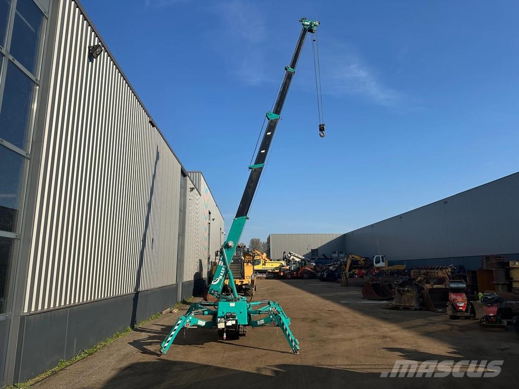 Maeda MC285 CRME-2 Andere Krane