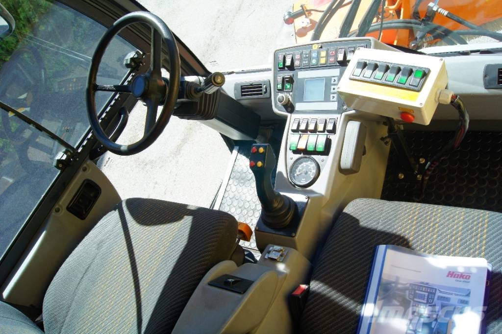 Multicar TREMO X56 Carrier CS/Euro 5/Besen/Wasserfass/Sole Šlavimo technika