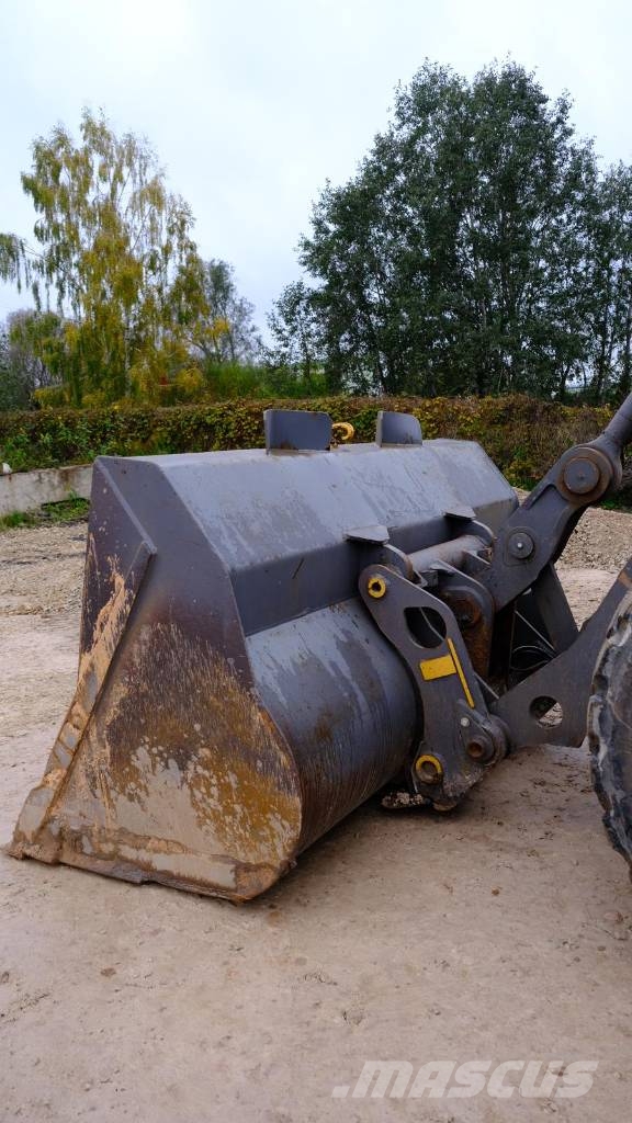 Volvo L 150 Læssemaskiner på hjul