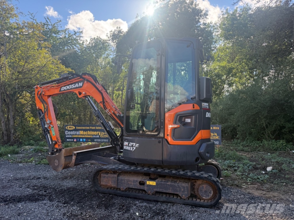 Doosan DX 27 Z Minigraafmachines < 7t