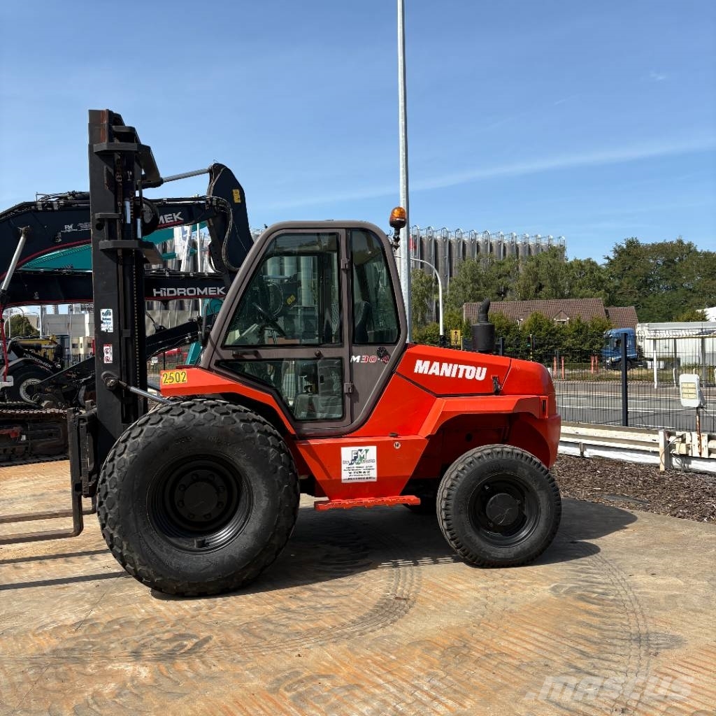 Manitou M 30.4 Terrængående gaffeltruck