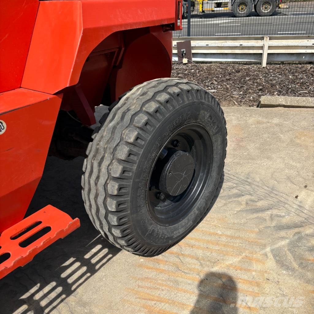 Manitou M 30.4 Terrængående gaffeltruck