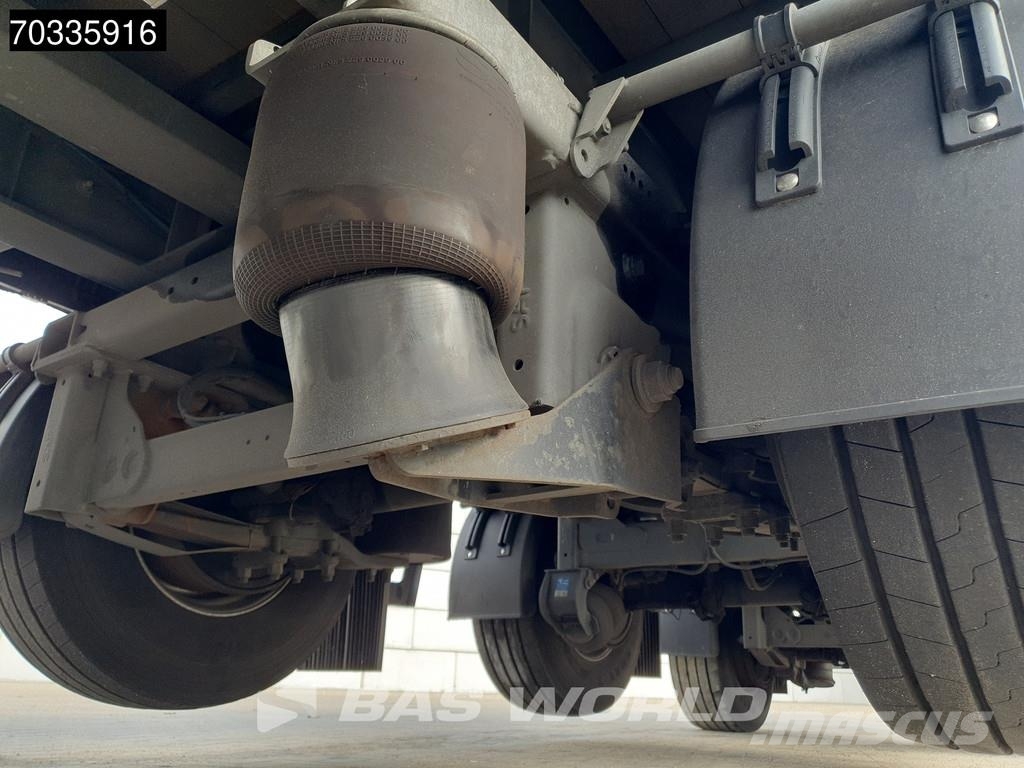 Pacton TRD345 ET3 3 axles 2xLift + 2xSteering Axle Hardwo Plachtové návesy