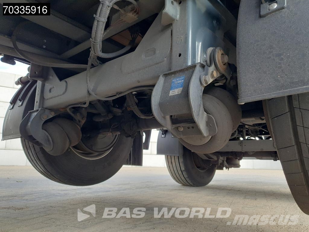 Pacton TRD345 ET3 3 axles 2xLift + 2xSteering Axle Hardwo Curtain sider semi-trailers