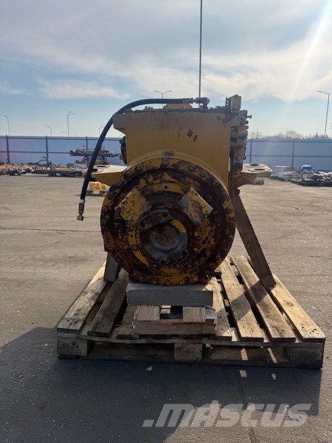 CAT 740 TRANSMISSION Transmissie