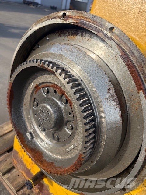 CAT 740 TRANSMISSION Transmissie