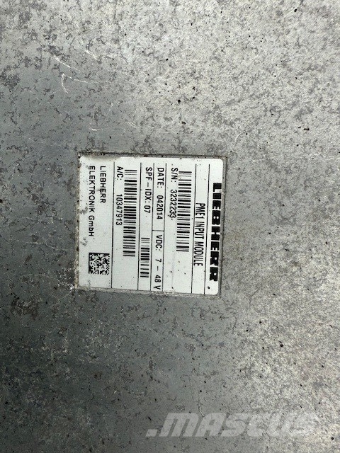 Liebherr L 566/576 COMPLET PARTS CAB Elektronika