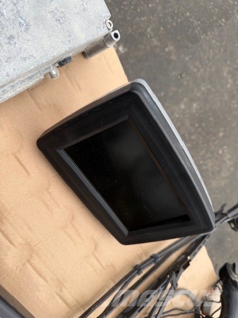 Liebherr L 566/576 COMPLET PARTS CAB Elektronika
