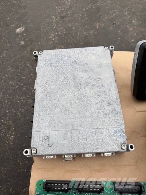 Liebherr L 566/576 COMPLET PARTS CAB Elektronika