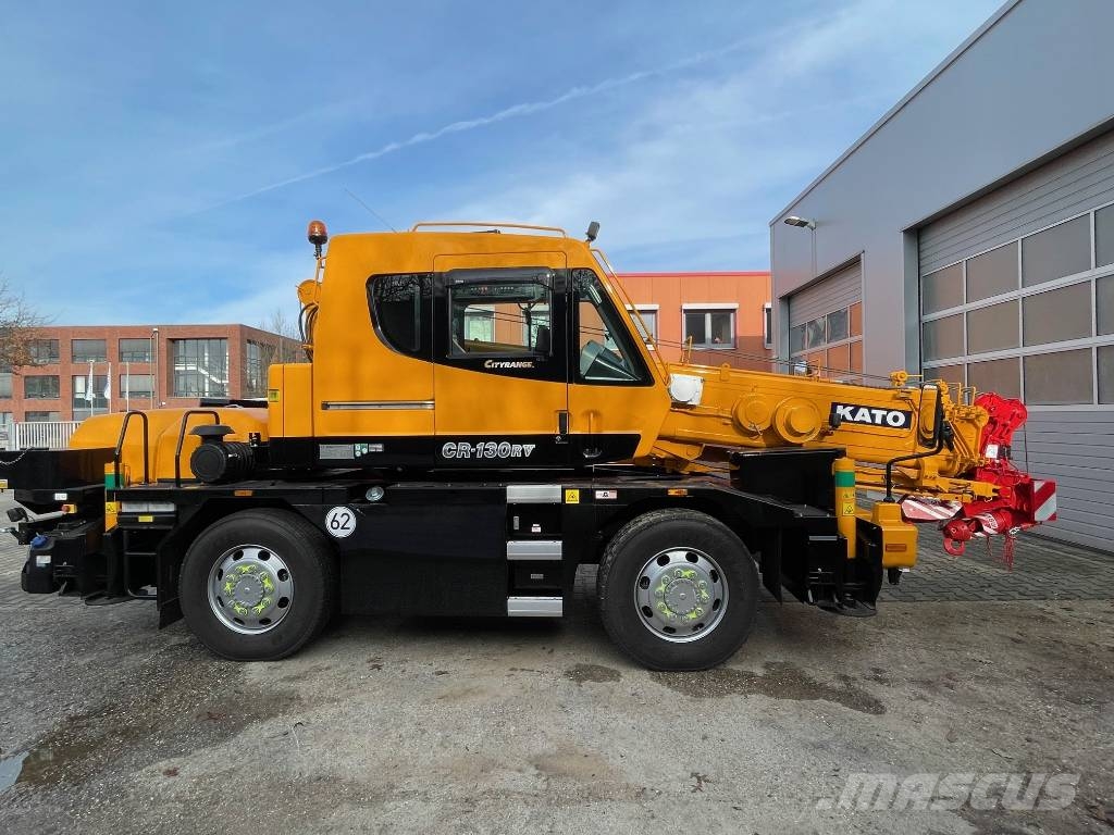 Kato CR-130Rv Citykran Visurgājēji celtņi