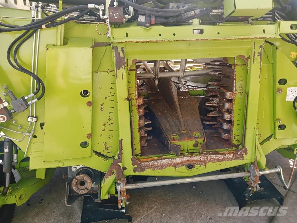 CLAAS Orbis 900 Hay and forage machine accessories