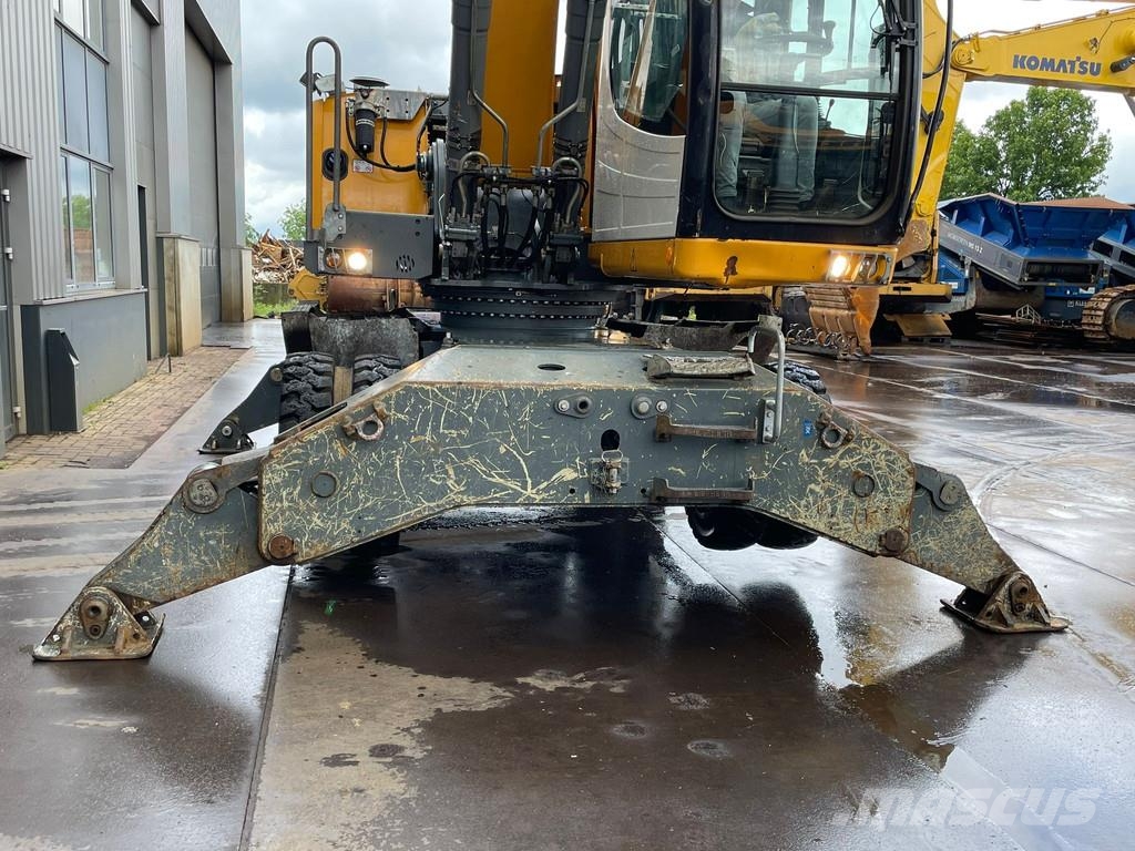 Liebherr LH30 M - Material Handler 工业挖掘机