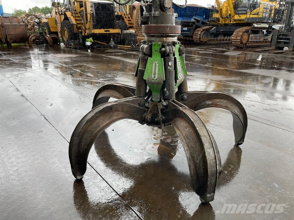 Liebherr LH30 M - Material Handler 工业挖掘机