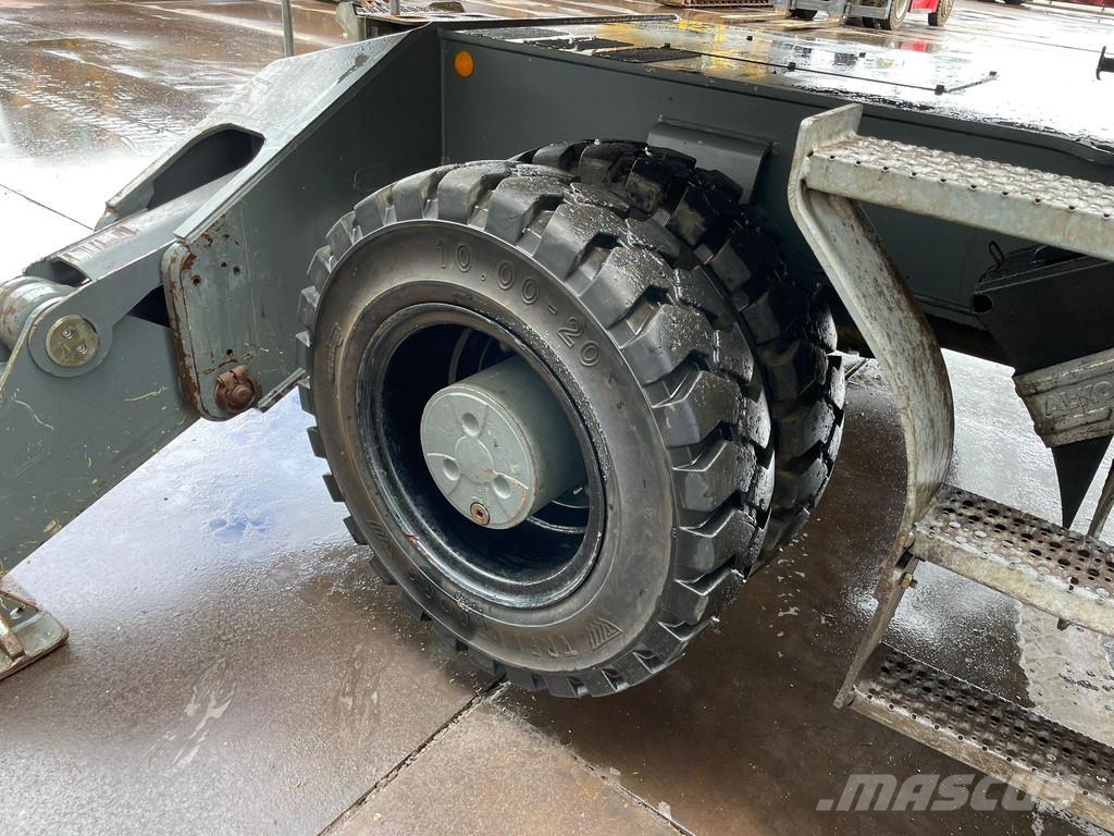 Liebherr LH30 M - Material Handler 工业挖掘机