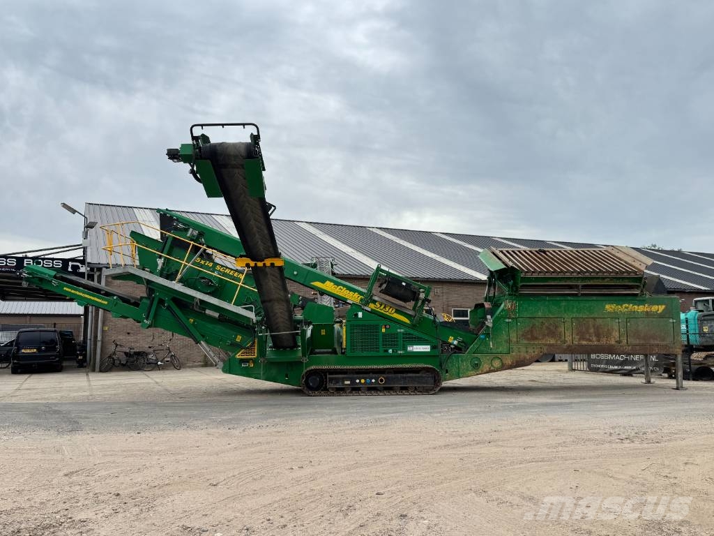 McCloskey S130 2D - TOP Condition / 3 conveyors Zeefinstallatie