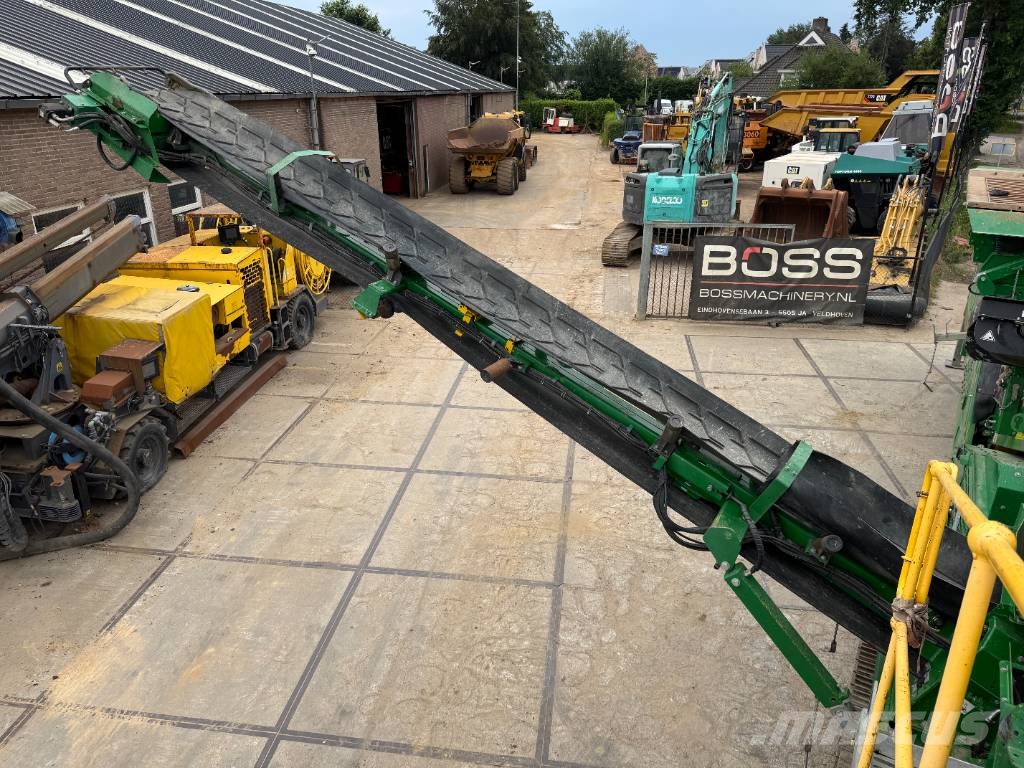 McCloskey S130 2D - TOP Condition / 3 conveyors Zeefinstallatie