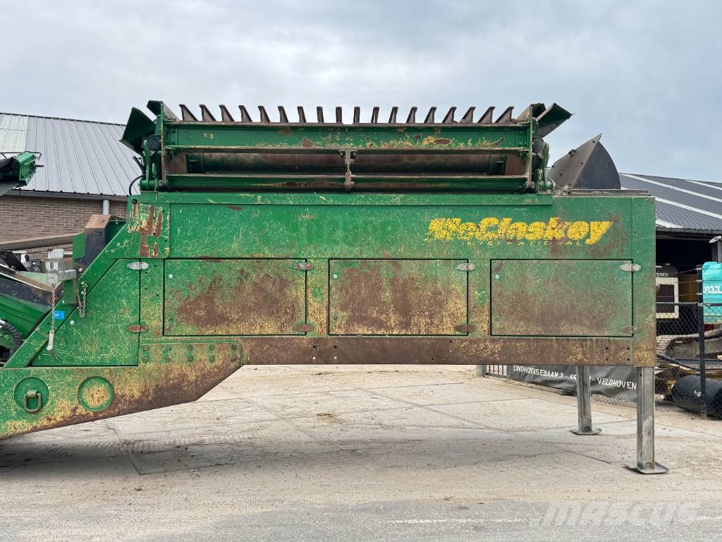 McCloskey S130 2D - TOP Condition / 3 conveyors Zeefinstallatie