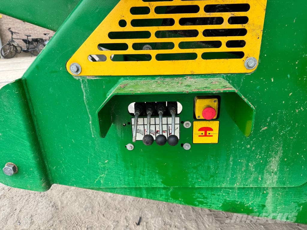 McCloskey S130 2D - TOP Condition / 3 conveyors Zeefinstallatie