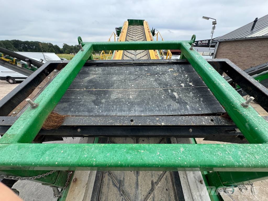 McCloskey S130 2D - TOP Condition / 3 conveyors Zeefinstallatie