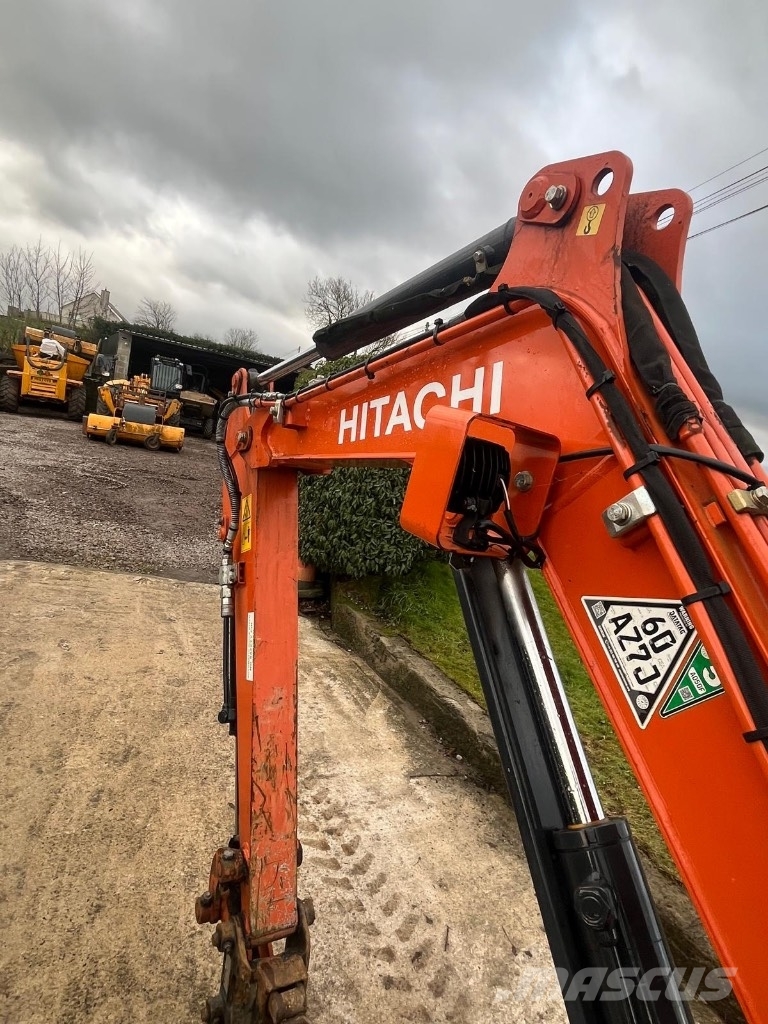Hitachi Zaxis 26 U Μίνι εκσκαφείς 7t - 12t