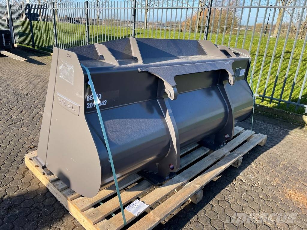 Volvo Buckets L180 L150 L120 L110 L90 L70 L60 轮式装载机