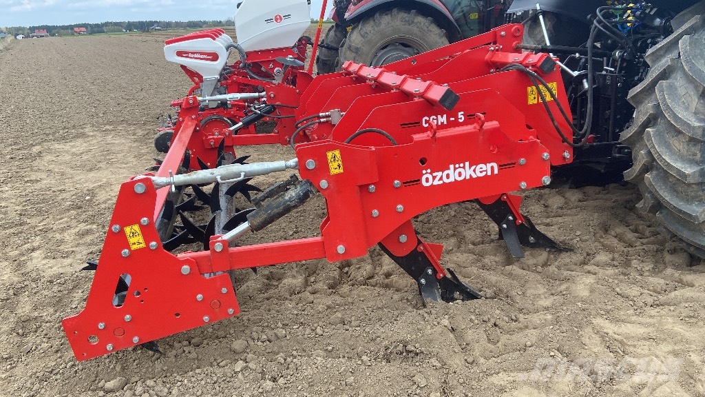 Özdöken Pług dłutowy CGM-5 2,4m 5 łap Kilplog