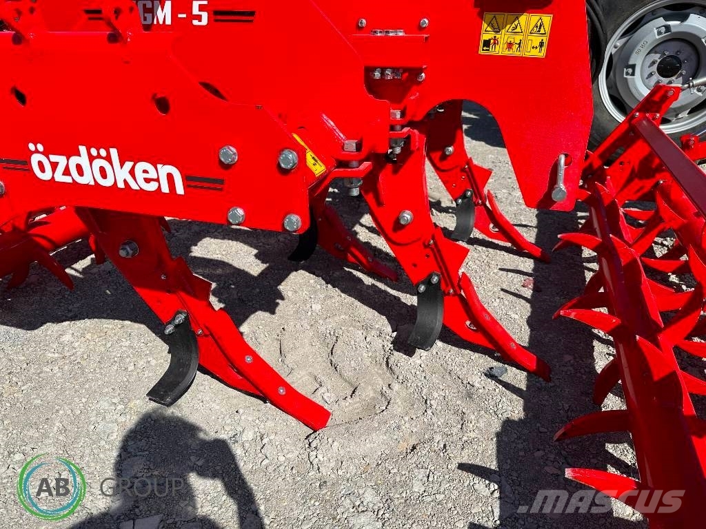 Özdöken Pług dłutowy CGM-5 2,4m 5 łap Kilplog
