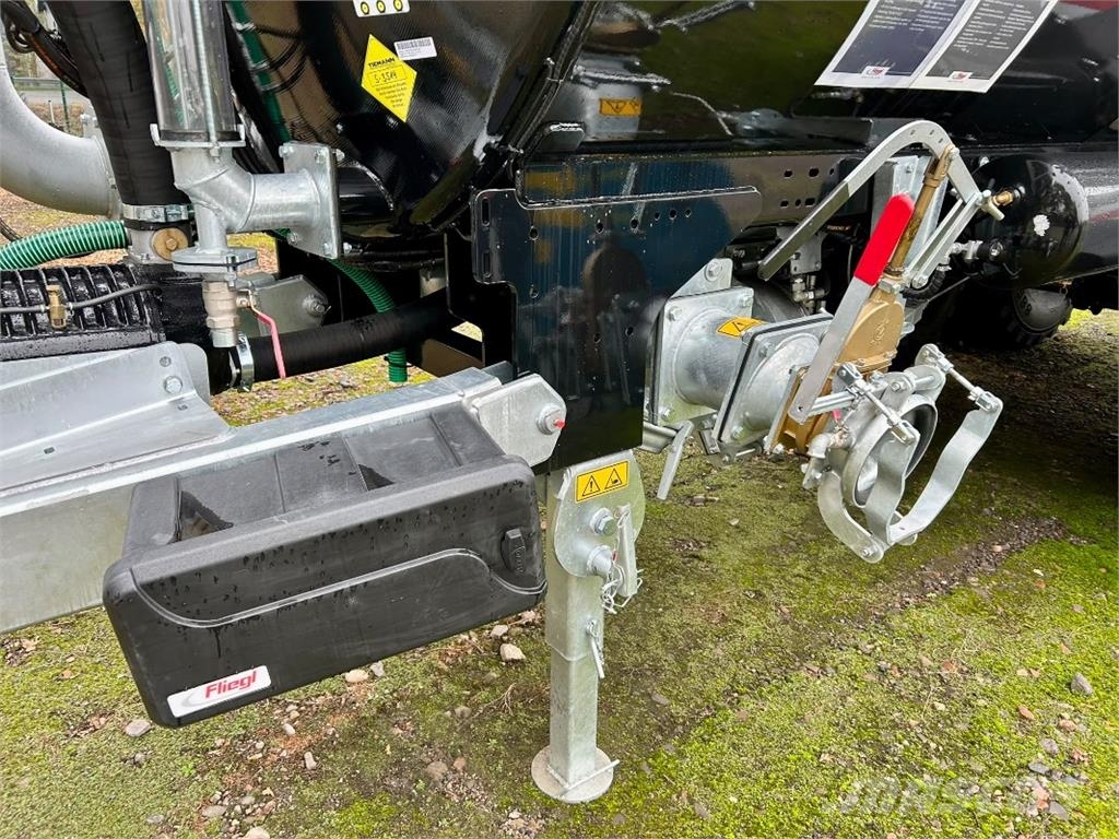 Fliegl VFW 16000 Maxx Line Plus Trosilniki gnoja