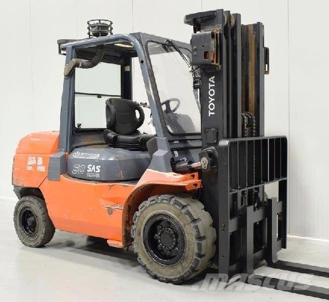 Toyota 7 FD 45 Dízel targoncák