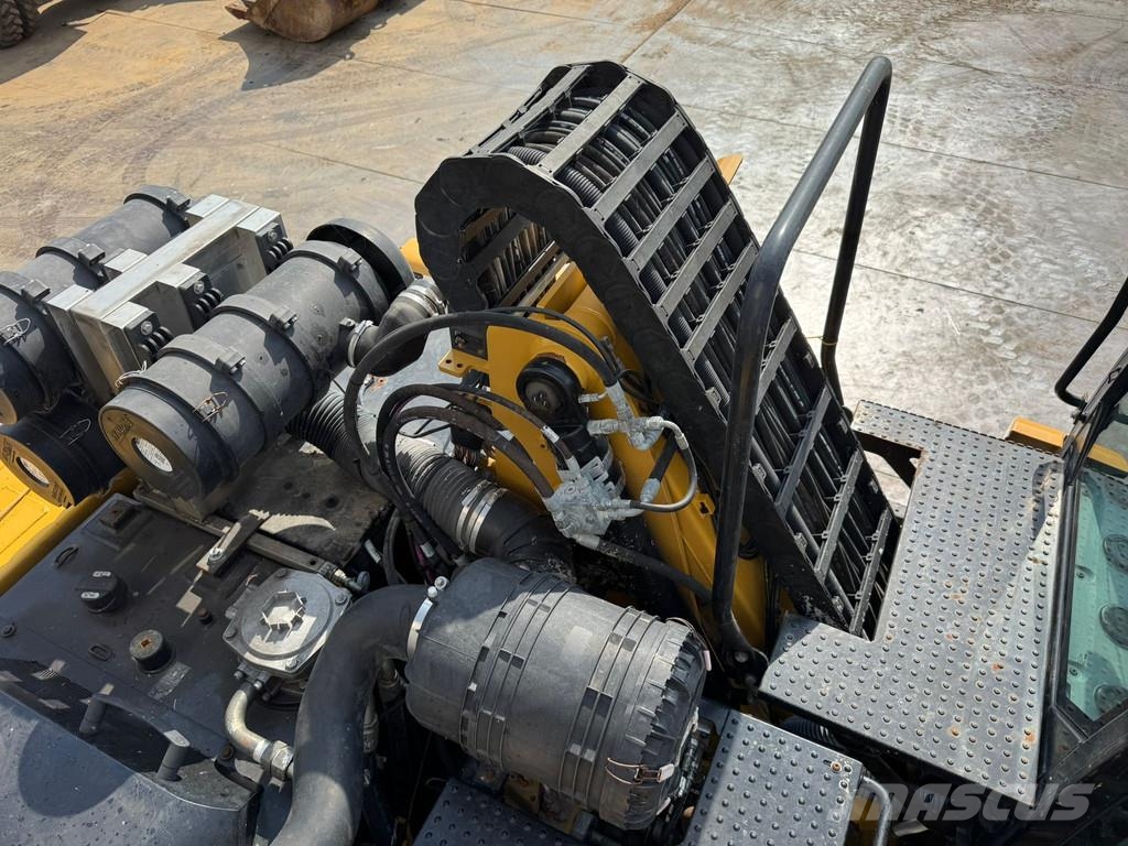 CAT MH3024 Βιομηχανικά μηχανήματα διαχείρισης αποβλήτων