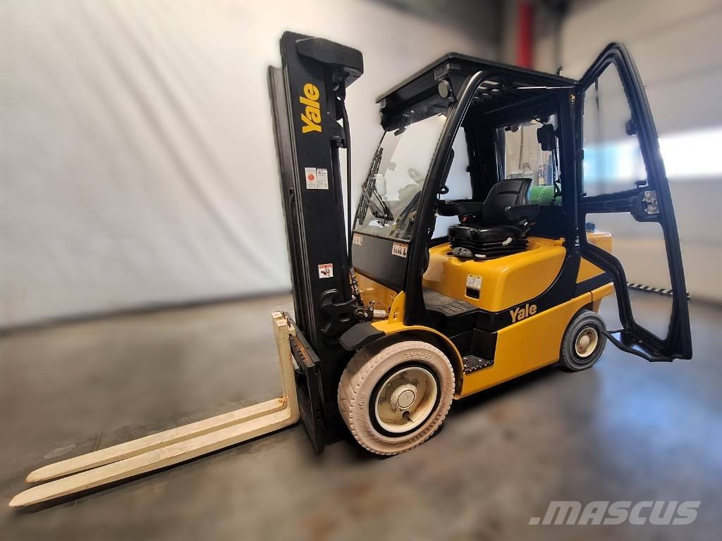 Yale GLP30VX شاحنات LPG